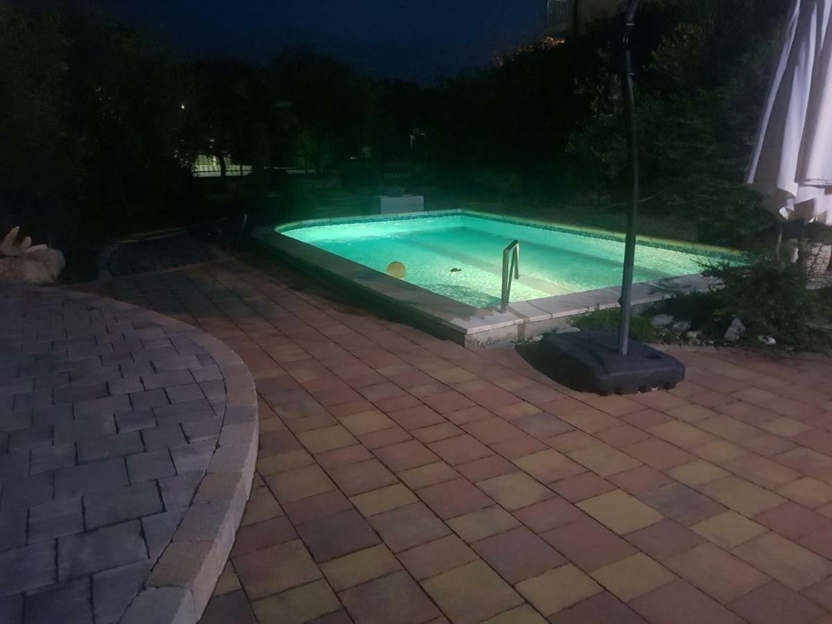 Villa Aleksandra Ljubuški 外观 照片